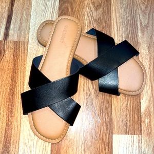 NWOT! Old Navy Black Slide Sandals